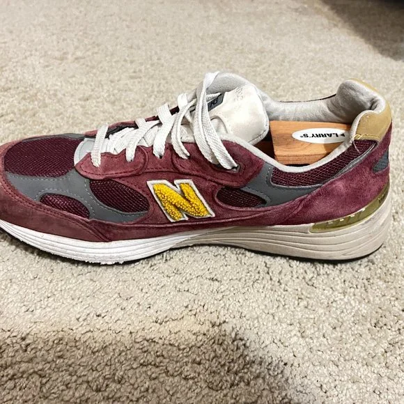$369 Authentic NEW BALANCE 992 Made in USA Men's Burgundy Suede Trainers Sz.10.5